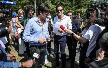 По-малкият син на Ален Делон оспорва завещанието на баща си