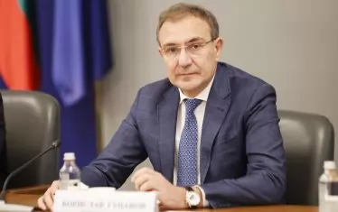 За пръв път и родители ще получават добавки за Коледа и Великден