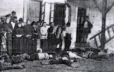  През 1916 г. румънците избиват градския елит в гарата