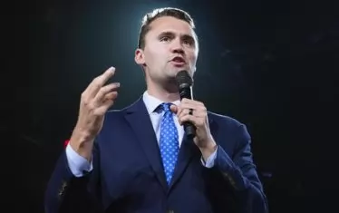 В САЩ убиха близък съратник на Тръмп