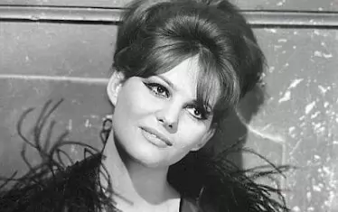  Една от най-красивите италиански актриси за всички времена.