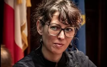  Дъщерята Клаудия Скуитиери продължава културните проекти на своята майка. 