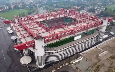 Милано гласува за разрушаване на стадион "Сан Сиро"