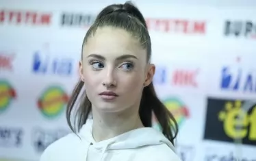 Световна шампионка бе върната в ансамбъла след нов ремонт на състава