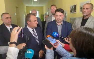 В Брезник дори не могат да се къпят с водата, ако я има 