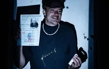  Димитър Ангелов като Шарлоте