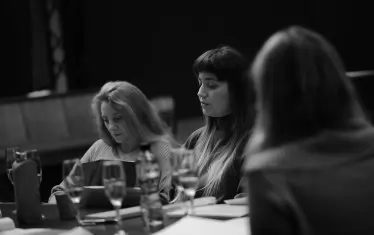  Жената конбини - актрисата Боряна Йовчева. 