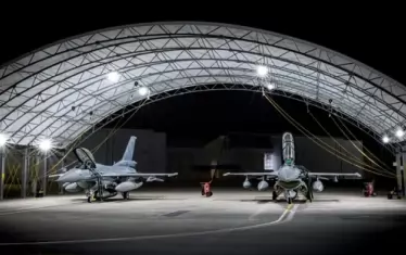 Нови два български F-16 кацнаха на родна земя