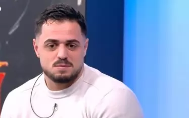 Карлос Насар подкрепи опозицията в щангите 