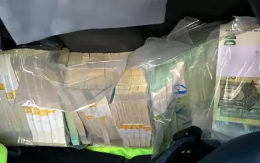 Прокуратурата: Еротичен модел е заработила 2,8 млн. долара само за година