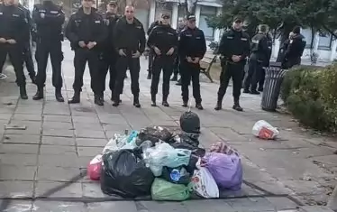 Акция на БОЕЦ предизвика напрежение пред сградата на МВР