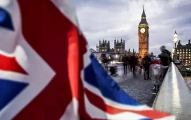 Лондон удари със санкции ЛУКойл, Роснефт и индийска фирма