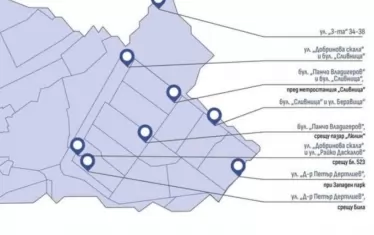 Потребител в страницата на "Люлин" е онагледил небалансираното разполагане на сивите големи контейнери в квартала. 