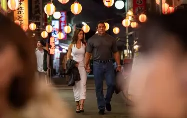 Емили Блънт е най-силният му спаринг, въпреки присъствието на професионални спортисти на ринга.