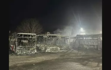 Пожар изпепели автобуси в Костинброд