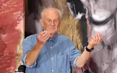  Пол Костело споделяше, че се е учил от най-добрите - Емануел Унгаро, Пиер Карден...