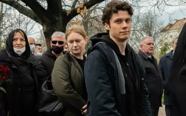 На преден план - Тодор Коцев. Запомнете това име.