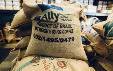 Цените на кафето се сринаха на световните борси