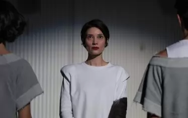  Ирмена Чичикова в сцена от спектакъла.