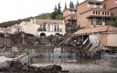 Отпишете „Елените“ - на никого не му дреме!