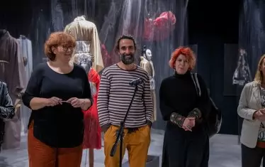  Двама от наградените - Юлиян Табаков и Мариета Голомехова (вдясно) - постоянен творчески партньор на режисьорката Веселка Кунчева.