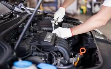 Двигателите и автоматичните скорости станаха "еднодневки"