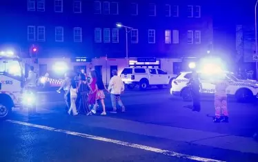 16 са убитите при стрелбата на плажа Бонди в Сидни