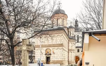  Из "Букурещка трилогия"