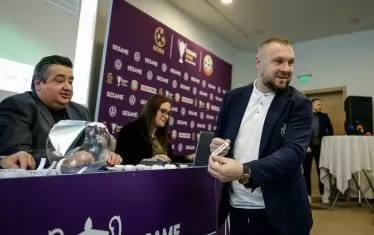 Три "кървави" дербита определи жребият за 1/4-финалите