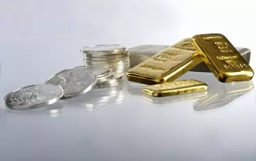 Среброто изпревари златото като инвестиция №1 на годината