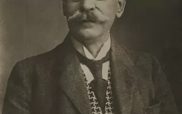 Лев Серебрянный 