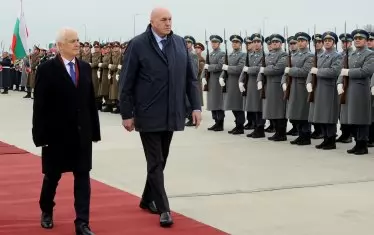 Пътят за голяма база за НАТО край Кабиле и Безмер е открит