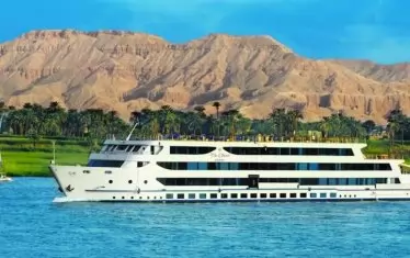 Италианска туристка загина при сблъсък на два кораба по Нил