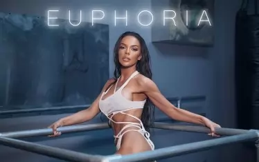 "Еуфория" на Галена: зрителите на bTV навярно ще се питат дали не са превключили по погрешка на порноканал.