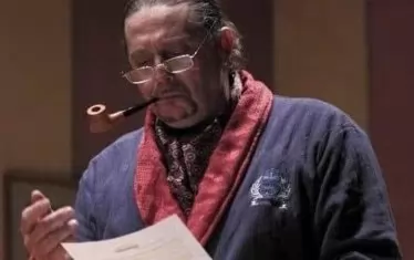  Андреа Балестри сега е собственик на любителски театър.