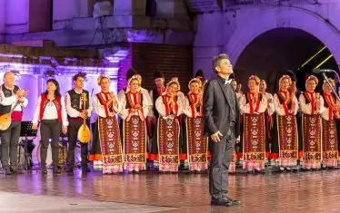  Диригентът и композитор Георги Андреев е директор на формацията от 2021-ва.