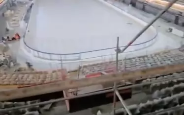 Олимпийската зала за хокей на лед няма да е завършена на 100%