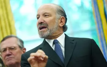 Търговският министър на Тръмп предизвика хаос на вечерята в Давос