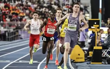 Американец счупи един от най-старите рекорди в атлетиката