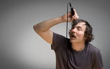  Йордан Ръсин във "Викове от подземието"