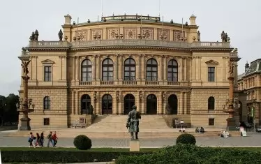  Рудолфинумът в Прага е открит за културни събития преди повече от 140 години.