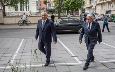 Рашков и Демерджиев се надпреварват за служебен вътрешен министър