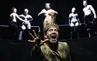  Калин Врачански в "Метаморфози" по Овидий.