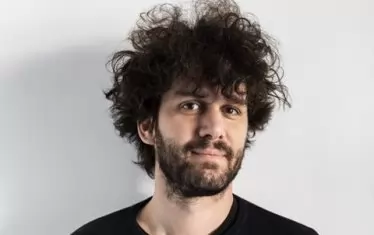  Режисьорът Игор Безинович