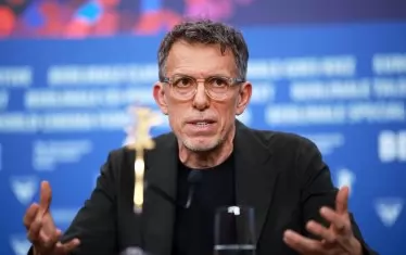  Галин Стоев е по-известен у нас и във Франция като театрален режисьор, но сега е актьор.