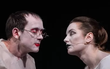  Кейко и Шираха - двама аутсайдери с обратен знак.