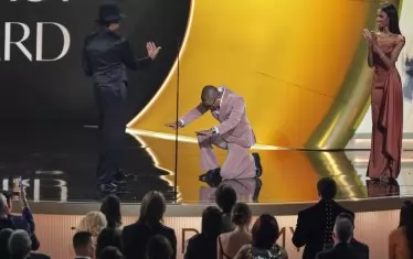  Фарел бе удостоен с наградата за глобално влияние "Доктор Дре".