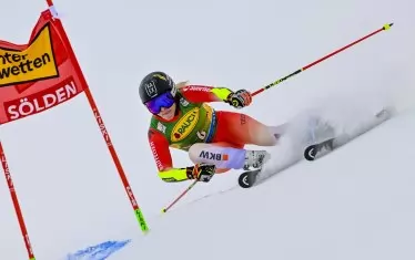 За Лара Гут-Бехрами олимпийският сезон приключи, преди реално да е започнал.