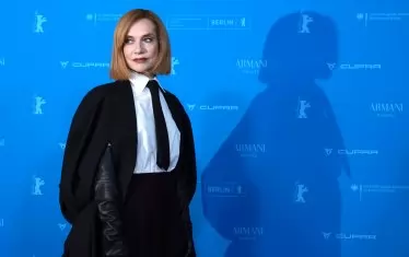 Вчера гост на "Берлинале" бе и голямата френска звезда Изабел Юпер, която представя тук филма "Кървавата графиня".
