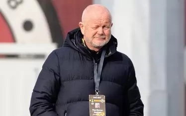 Само един наш клуб в световния Топ 500 прогресира